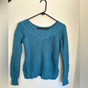 Abercrombie Sweater •XS